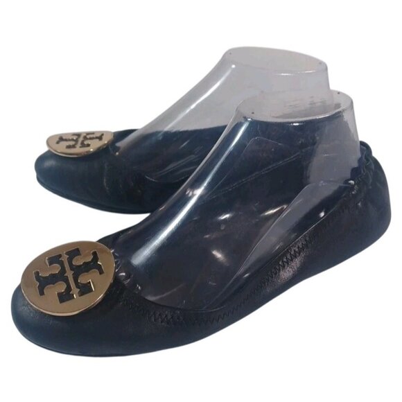 Tory Burch Women Sz 7.5 M Ballet Flats Minnie Travel Leather Black Big Gold Logo - Picture 1 of 8